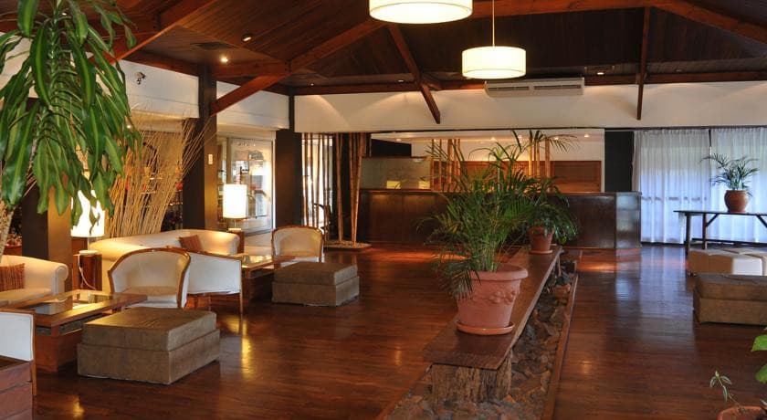 Raices Esturion Hotel