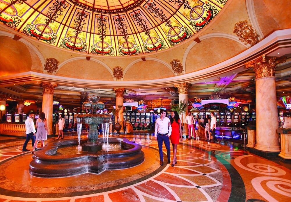 Peermont Mondior At Emperors Palace, Casino