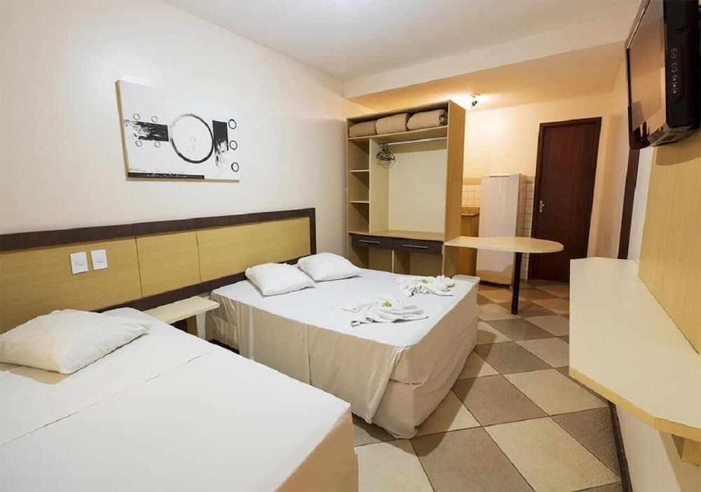 Pousada Lonier Praia Inn