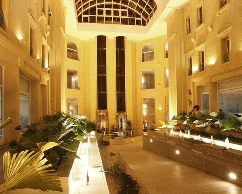 NAHRAWESS THALASSA PALACE, 