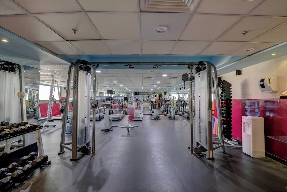 Howard Johnson Plaza By Wyndham Dubai Deira