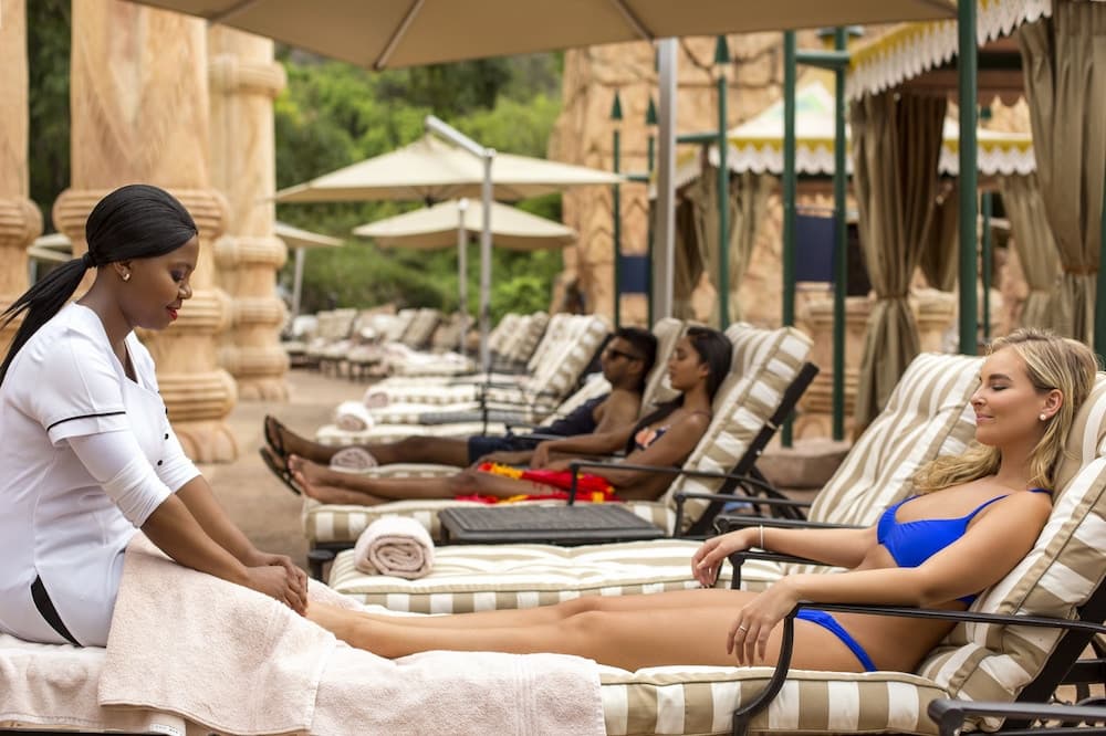 The Cabanas Hotel at Sun City Resort, Spa treatment