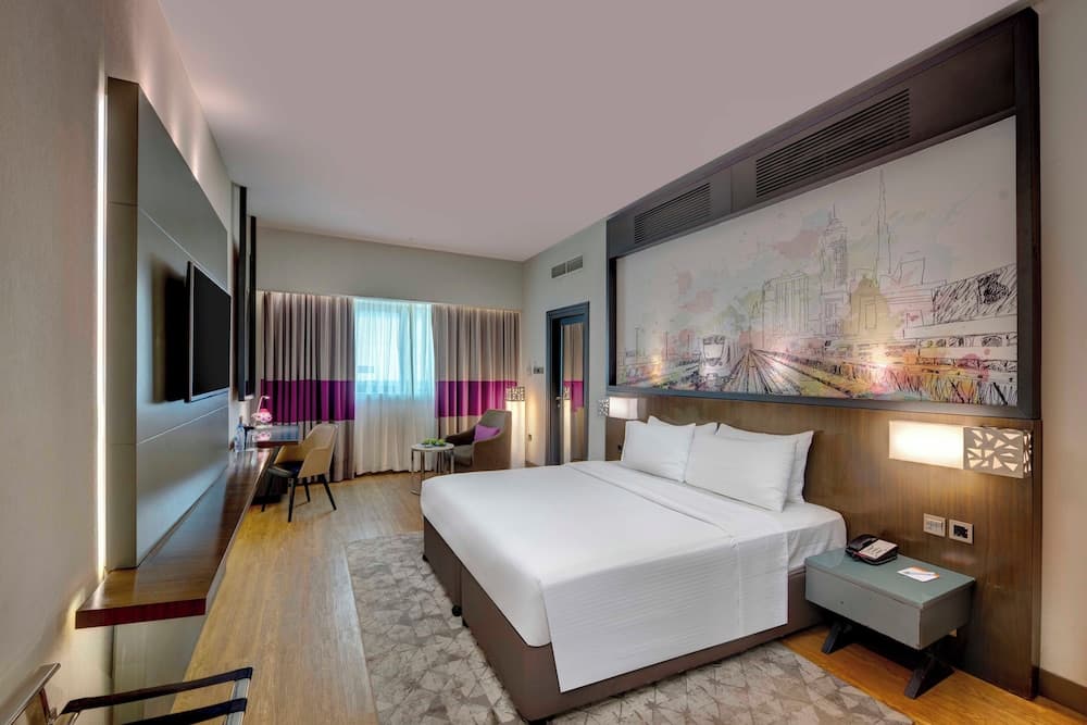 Howard Johnson Plaza By Wyndham Dubai Deira