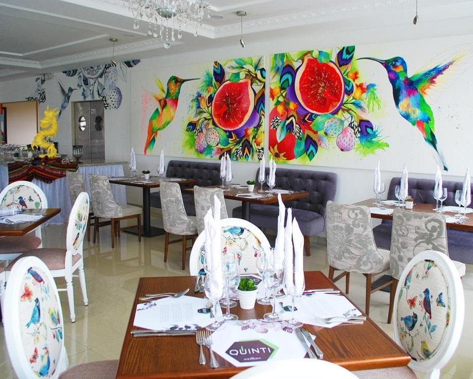 QUINDELOMA ART HOTEL & GALLERY