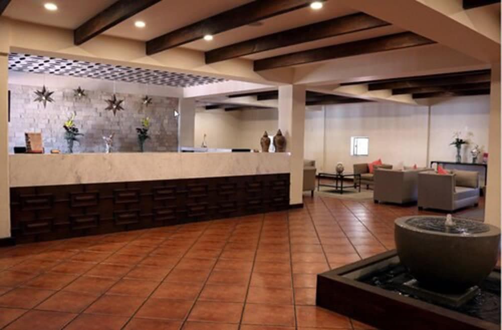 *Hotel Agua Escondida Taxco Centro, Reception