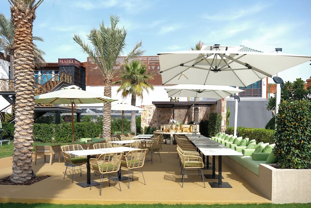 Dubai Marine Beach Resort & Spa