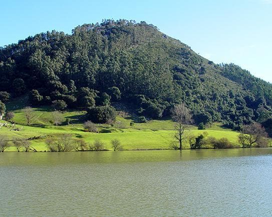 Solares, España