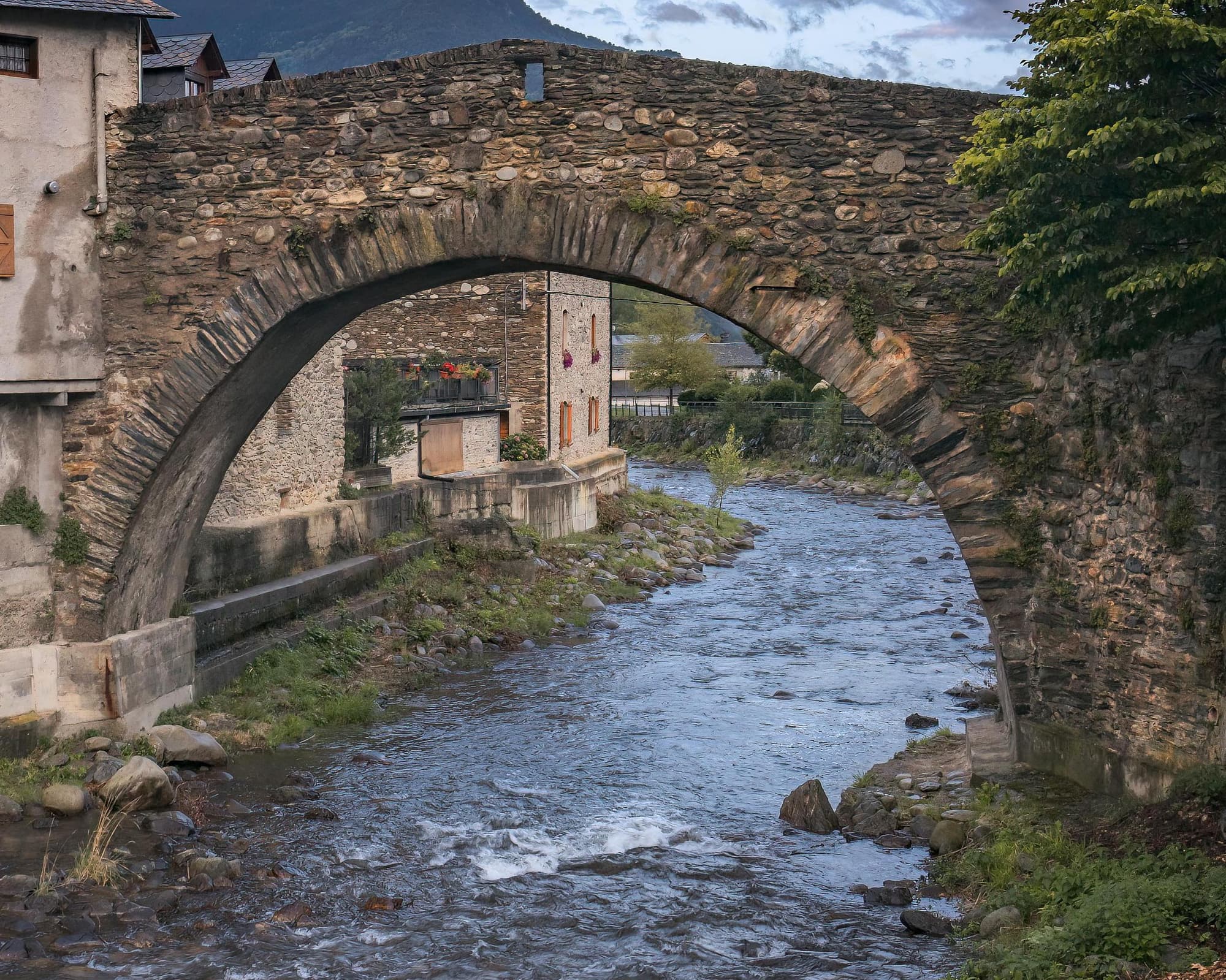 Spanish Pyrenees - Self-Drive Hiking Adventure 7 Days