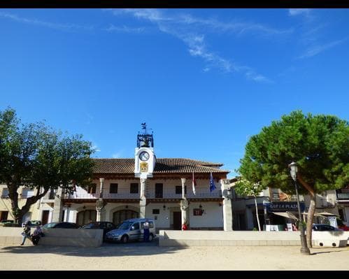 Spanish Pyrenees - Self-Drive Hiking Adventure 7 Days