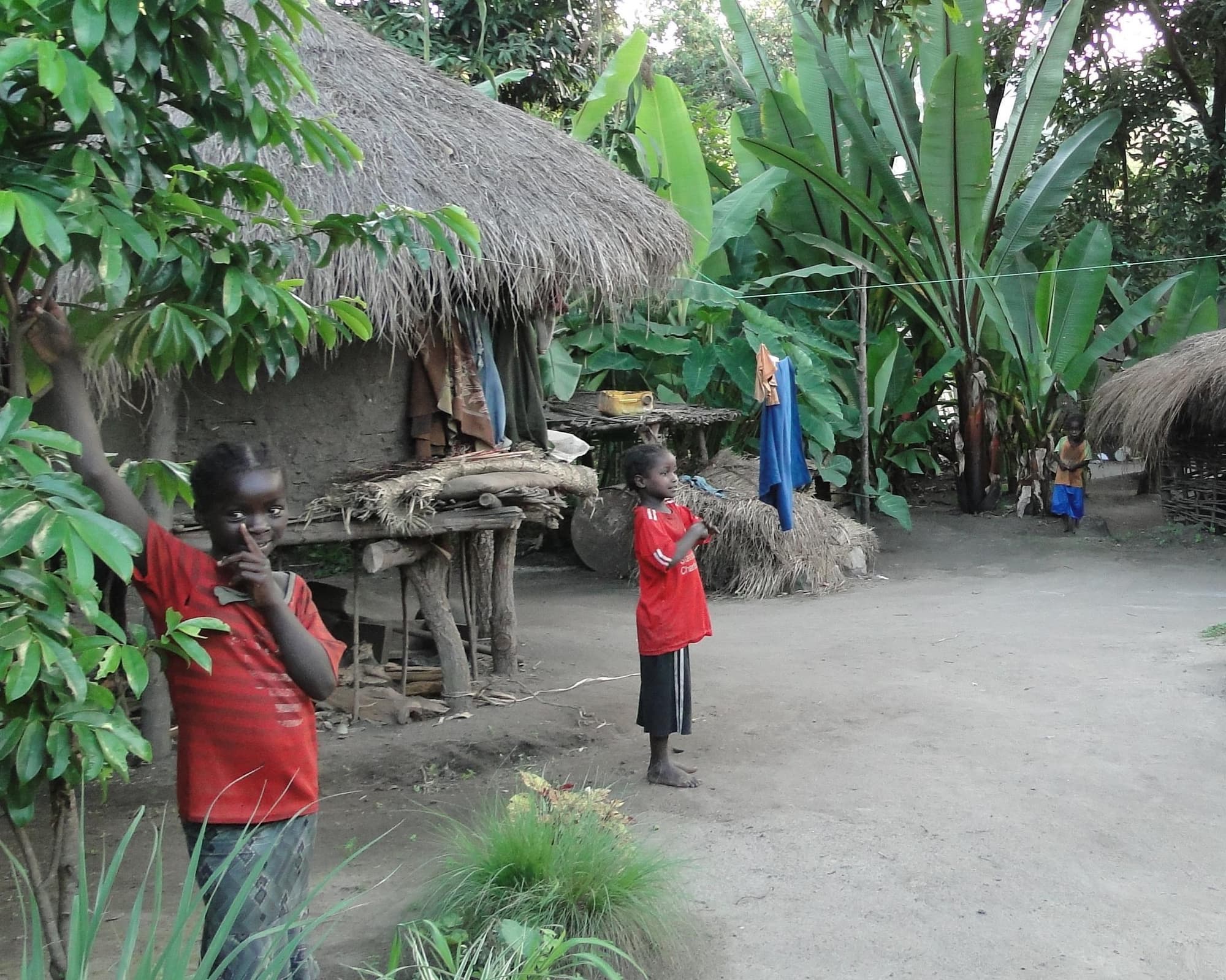 ETIOPIA, ETNIAS DEL VALLE DEL OMO