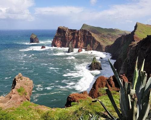 Madère: Une Expérience Complète, de la Montagne à la Mer