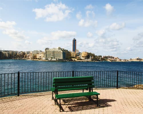 Malta Sightseeing - Hotel Deluxe