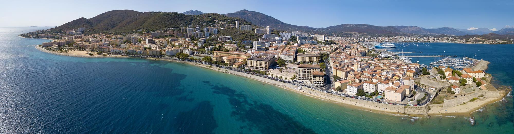 Corsica, Франция