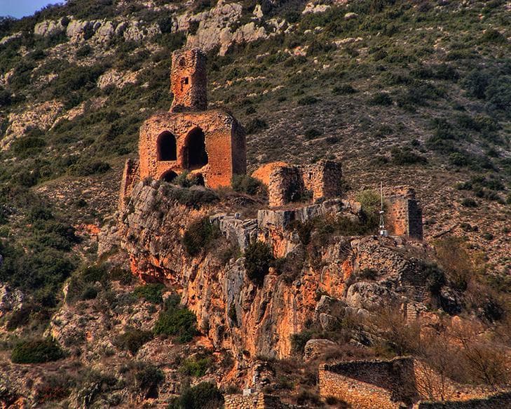Spanish Pyrenees - Self-Drive Hiking Adventure 7 Days