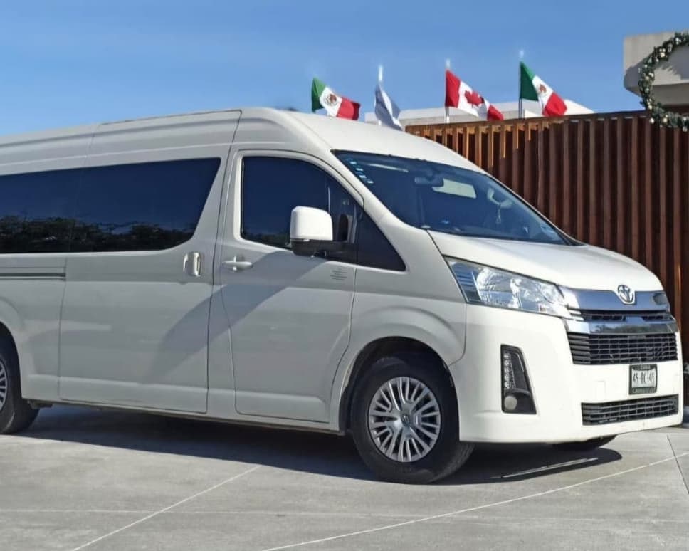 Transfer from Aeropuerto Internacional de Cancún (CUN) to Royalton Riviera Cancun, An Autograph Collection All-Inclusive Resort & Casino