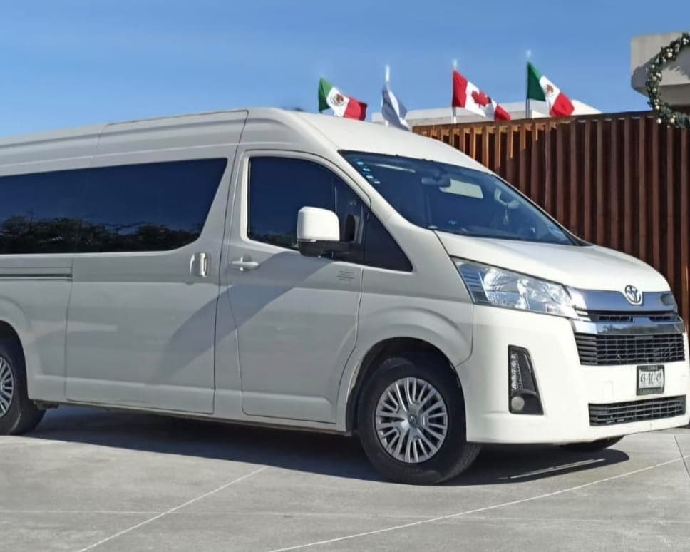 Transfer from Aeropuerto Internacional de Cancún (CUN) to Terrasse Hotel Playa del Carmen