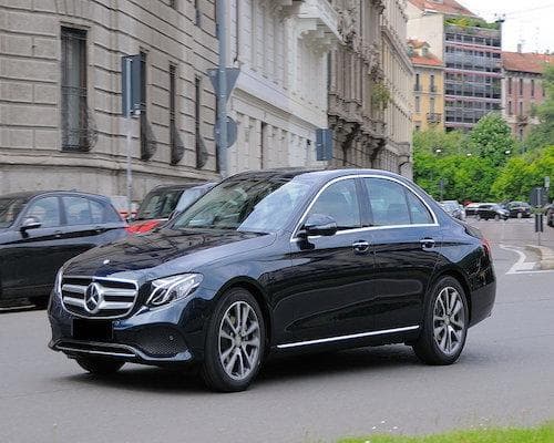 انتقال از Milan (San Donato M3) به Hostel Colours