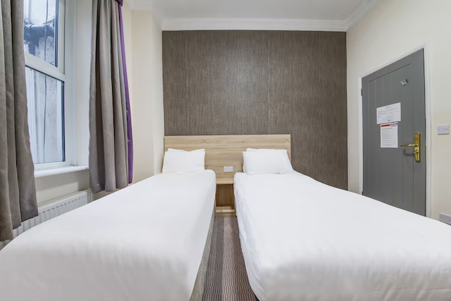 OYO 24 Sussex London Paddington