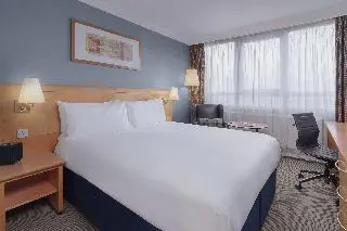 Holiday Inn London - Kensington Forum