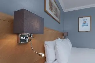 Holiday Inn London - Kensington Forum