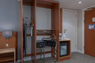 Holiday Inn London - Kensington Forum