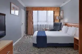 Holiday Inn London - Kensington Forum