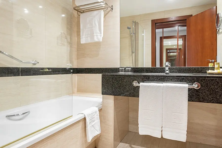 EUROSTARS SAN LAZARO