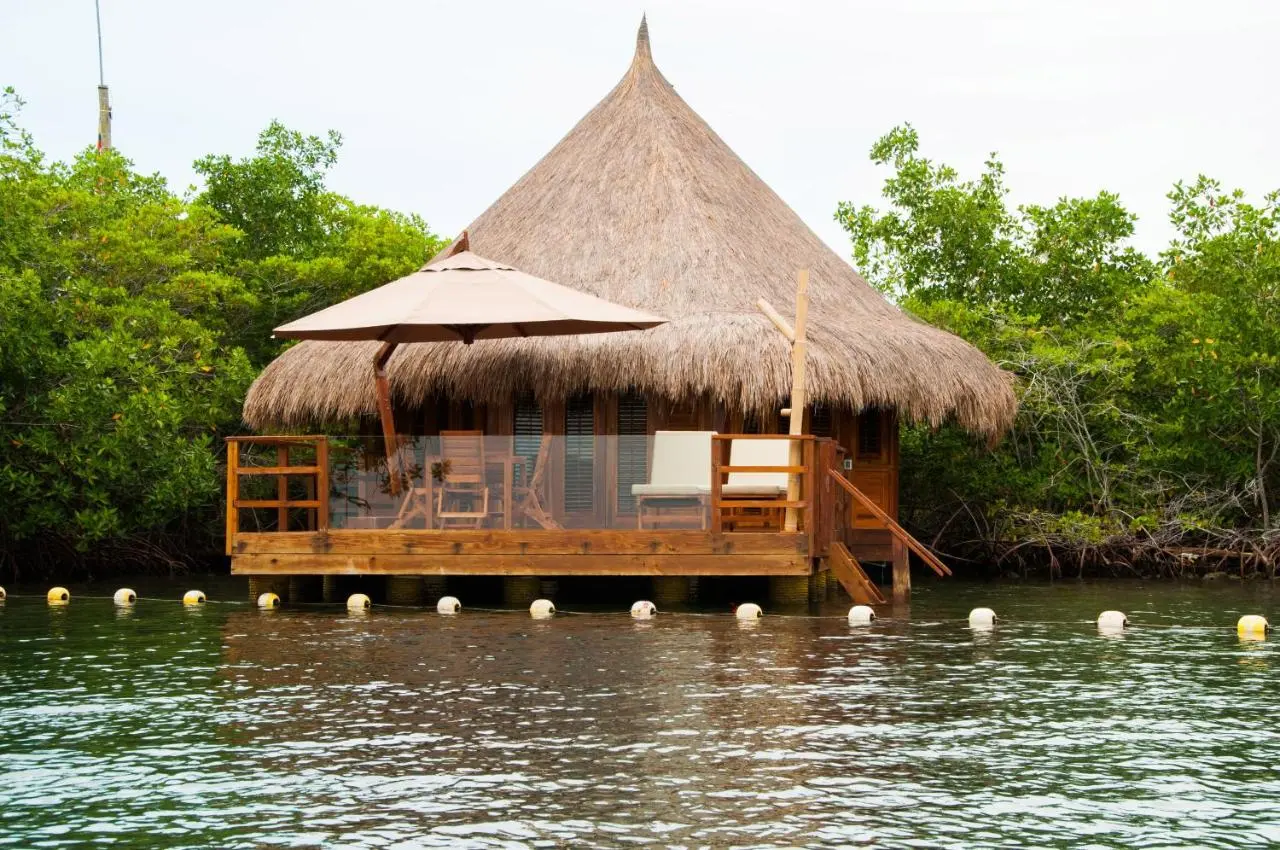 LAS ISLAS