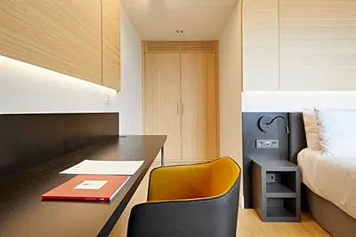 DORMA PLAZA CATALUNYA