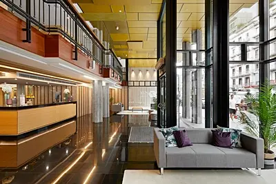 DORMA PLAZA CATALUNYA