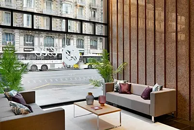 DORMA PLAZA CATALUNYA