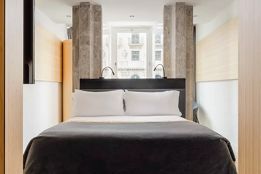 DORMA PLAZA CATALUNYA