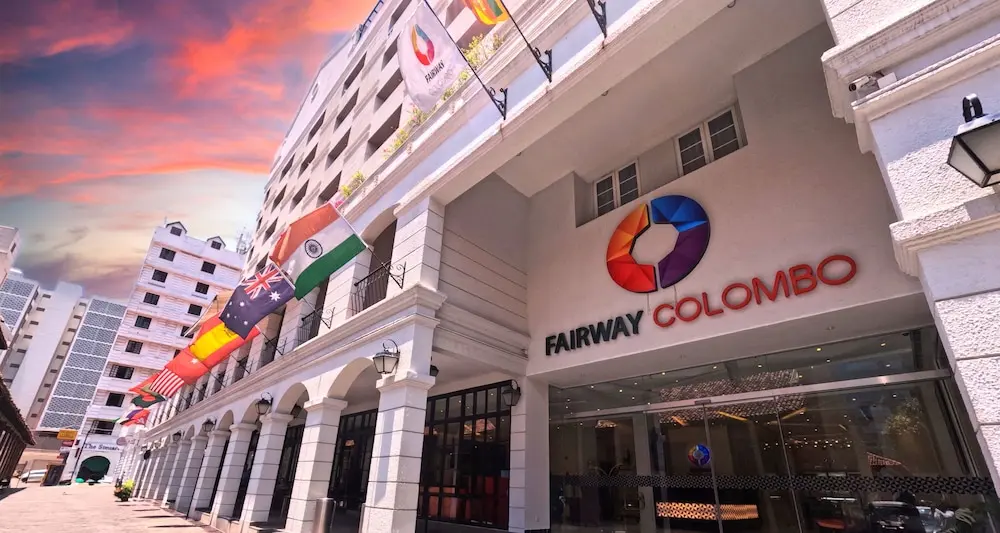 Fairway Colombo - Sri Lanka's First Hotel With Robot Technology