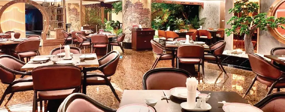 Topland Hotel & Convention Centre