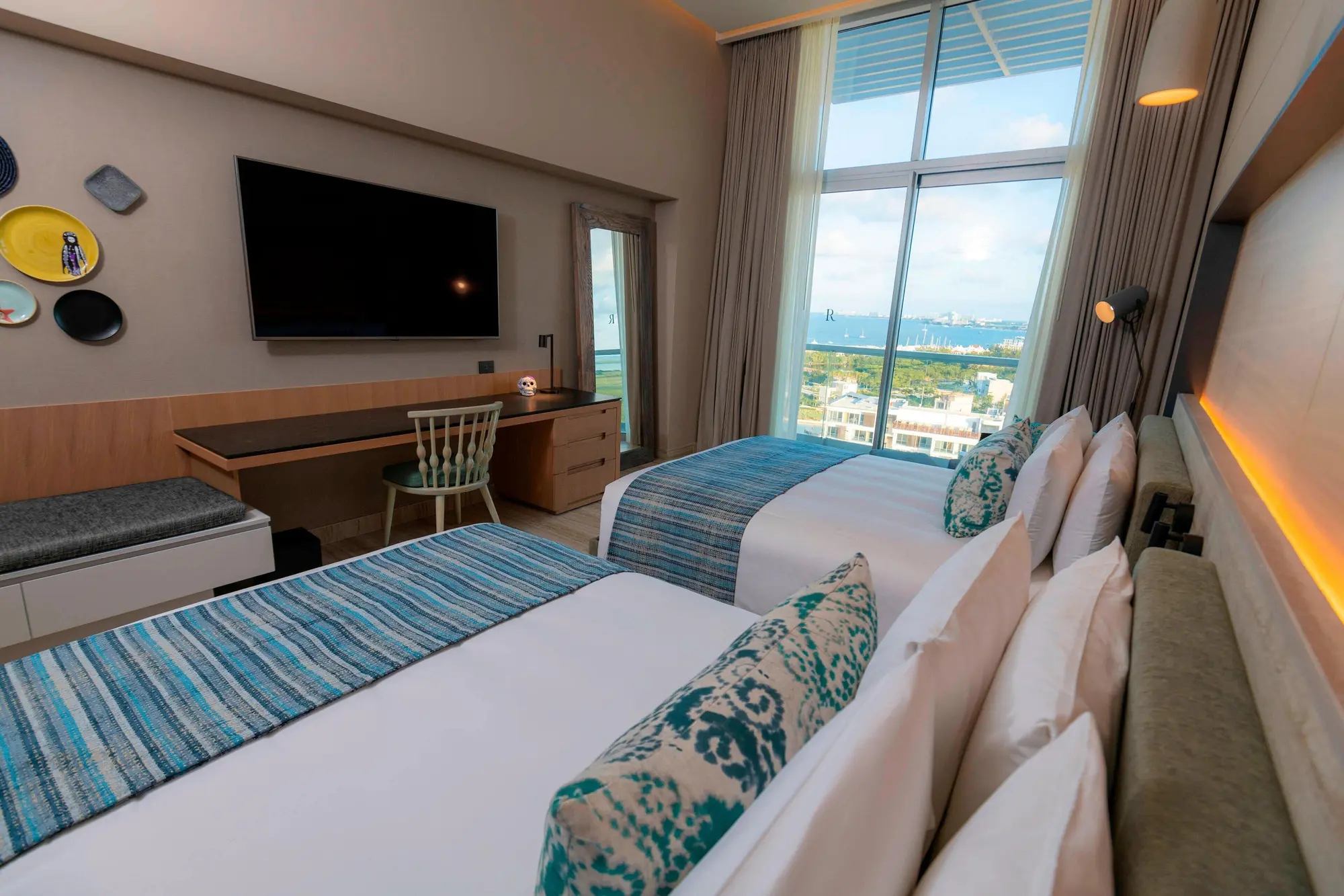 Renaissance Cancun Resort & Marina