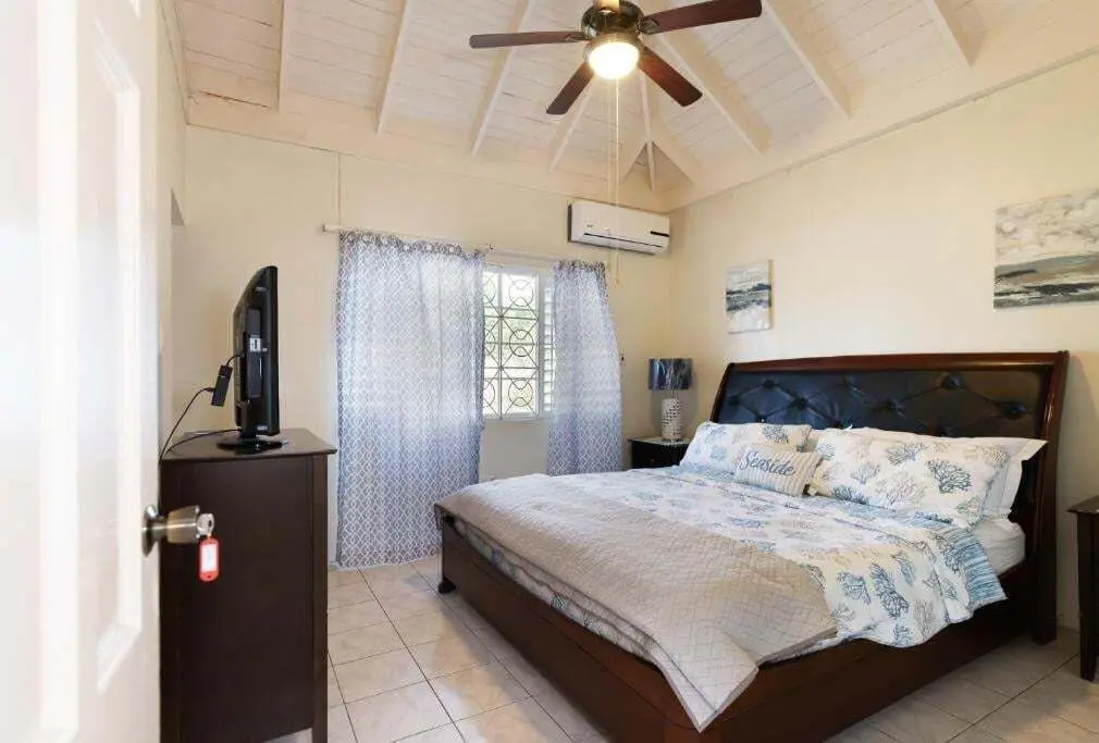 Yancey Largo Villa Perfect Jamaica Ironshore Getaway w Private Pool and Onsite Staff Services by RedAwning