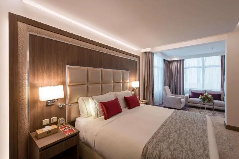 Ramada by Wyndham Continental Jeddah