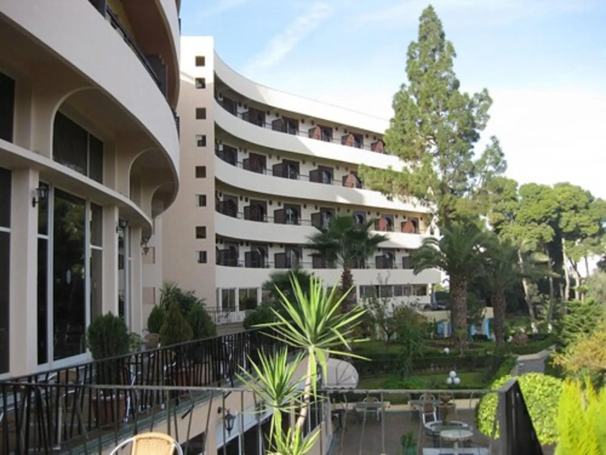 Menzeh Zalagh City Center