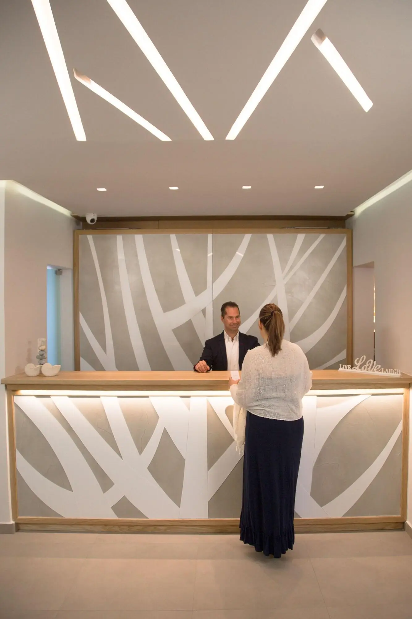 New Aeolos Hotel