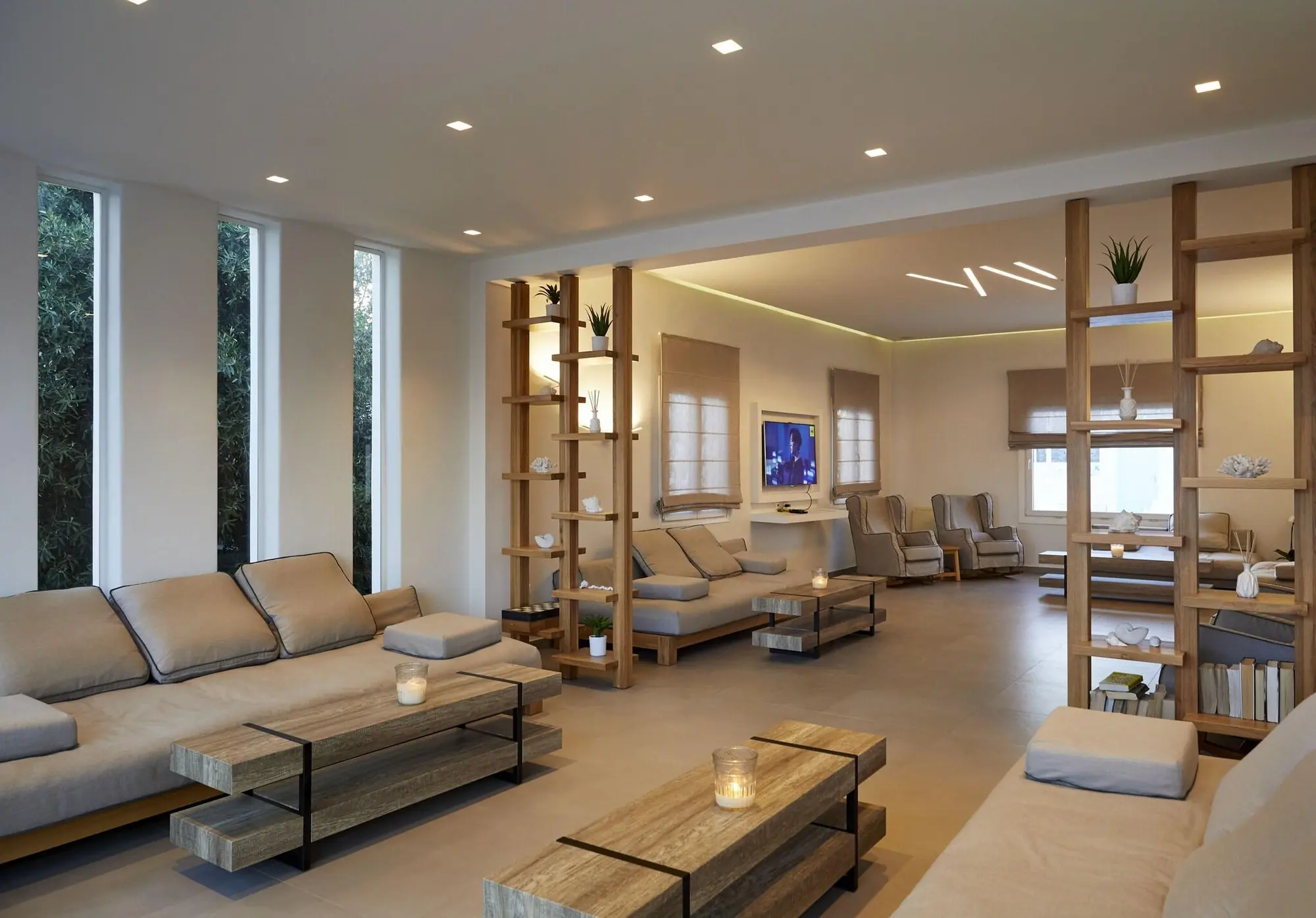 New Aeolos Hotel