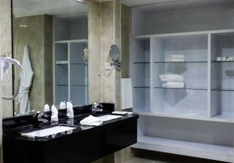 Days Inn Hotel and Suites Amman