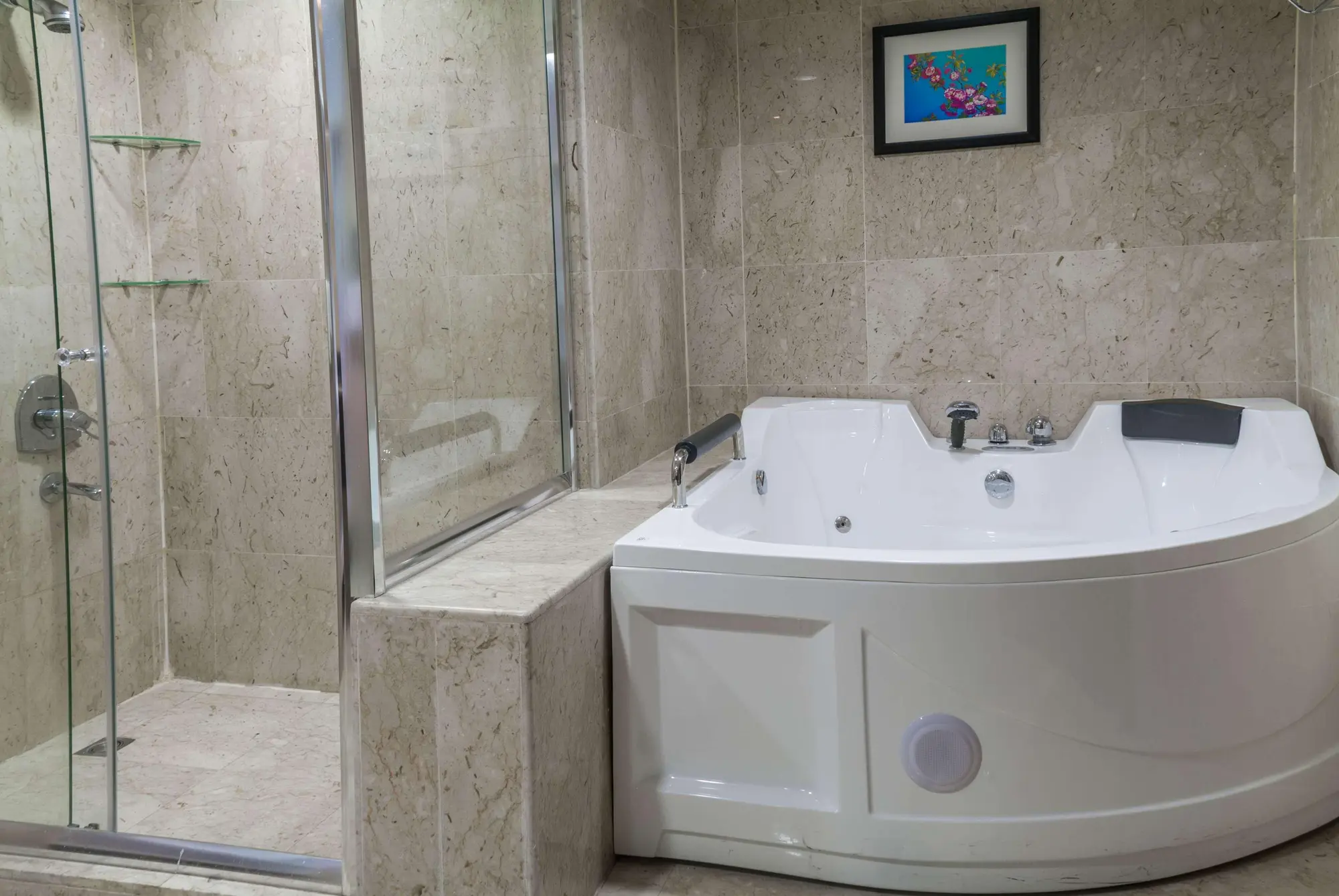 Days Inn Hotel and Suites Amman