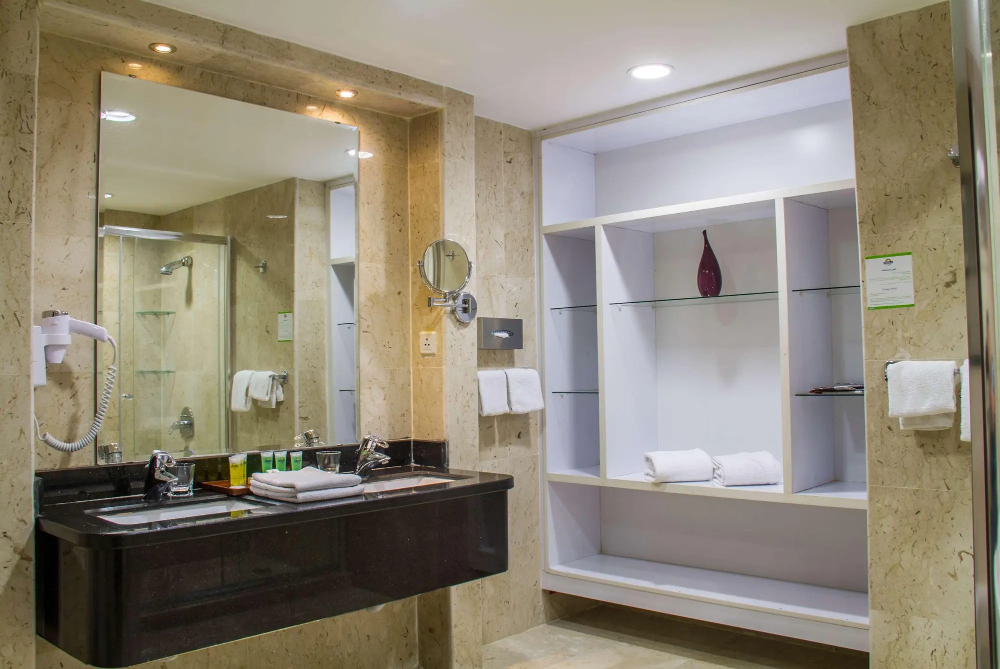 Days Inn Hotel and Suites Amman