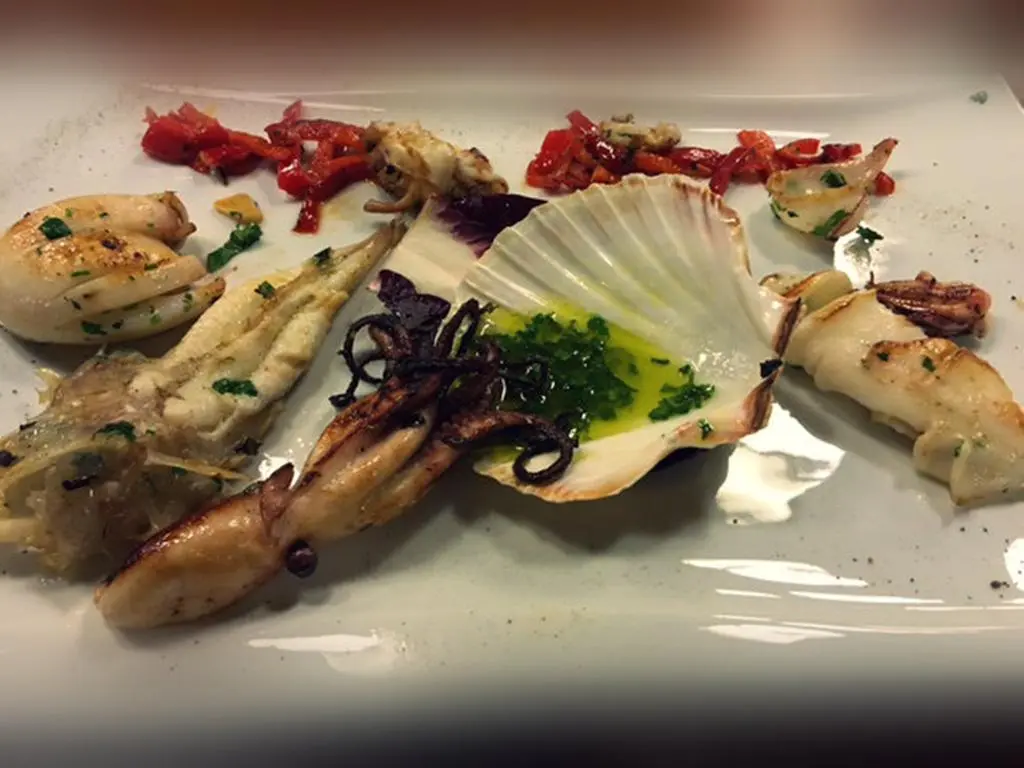 Dinasty Hotel Rezidence