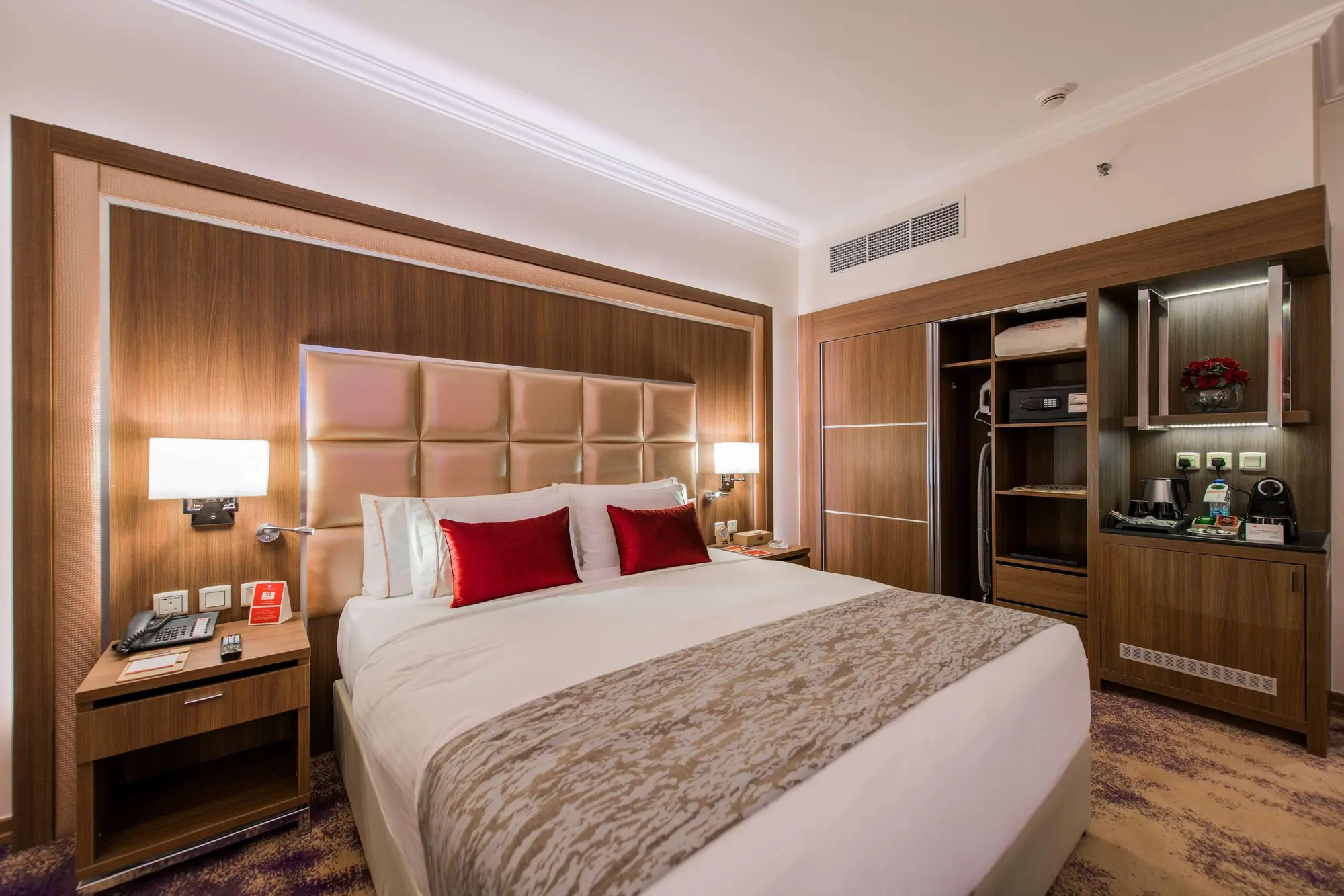 Ramada by Wyndham Continental Jeddah