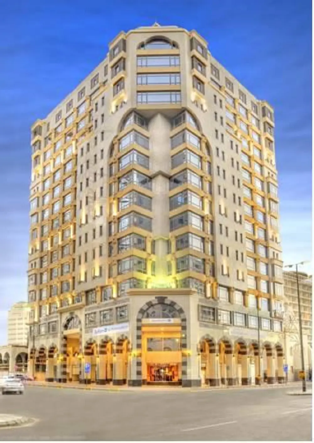 Leader Al Muna Kareem Hotel