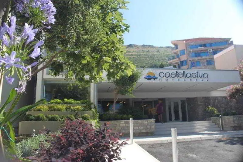 Castellastva Hotel