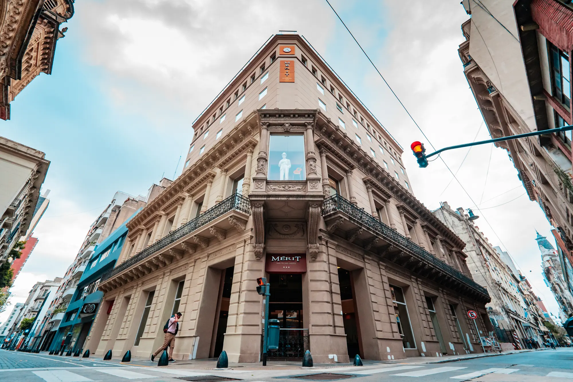 Mérit San Telmo by Amérian
