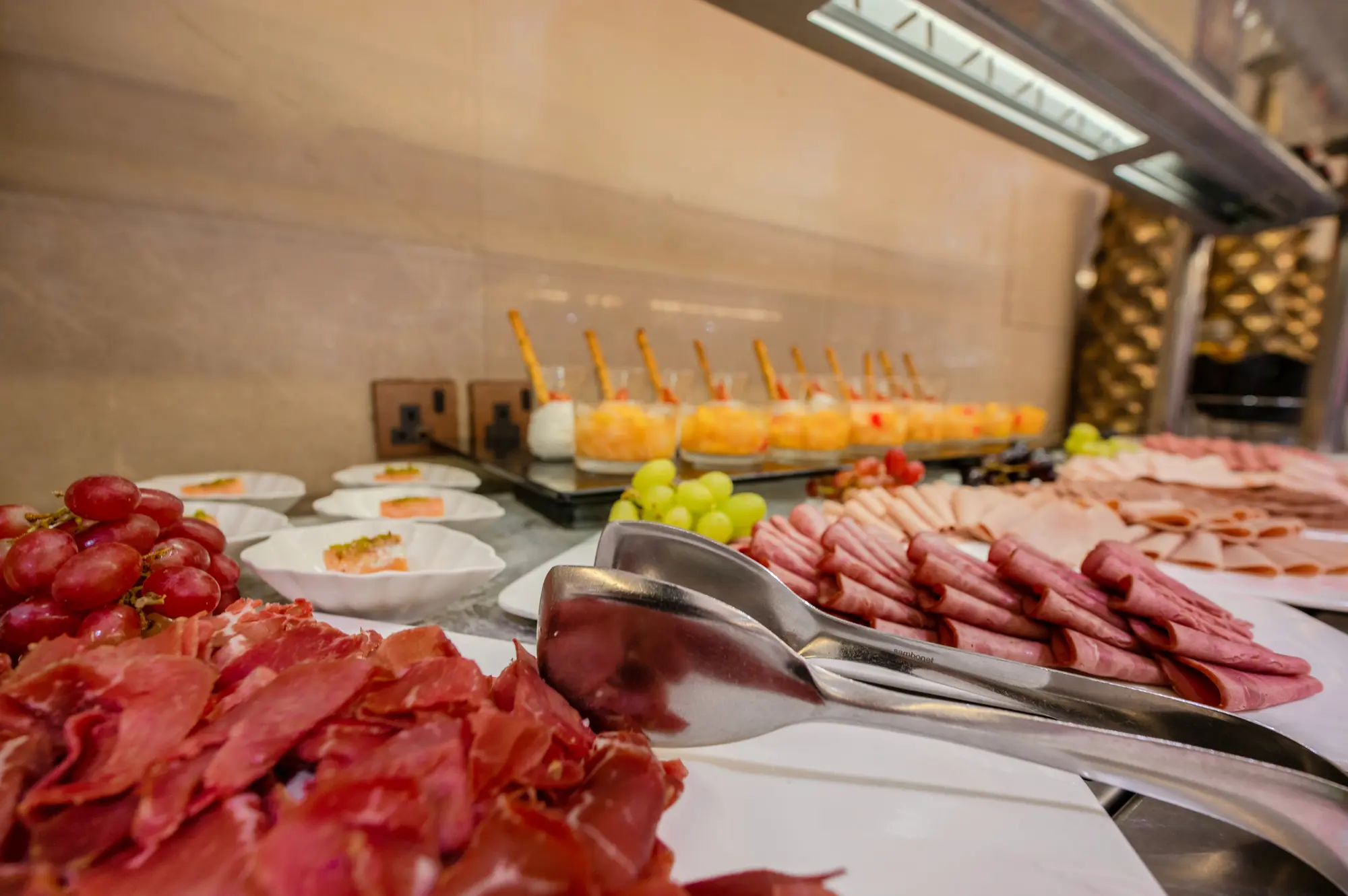 Frontel Al Harithia EX Majlis Grand