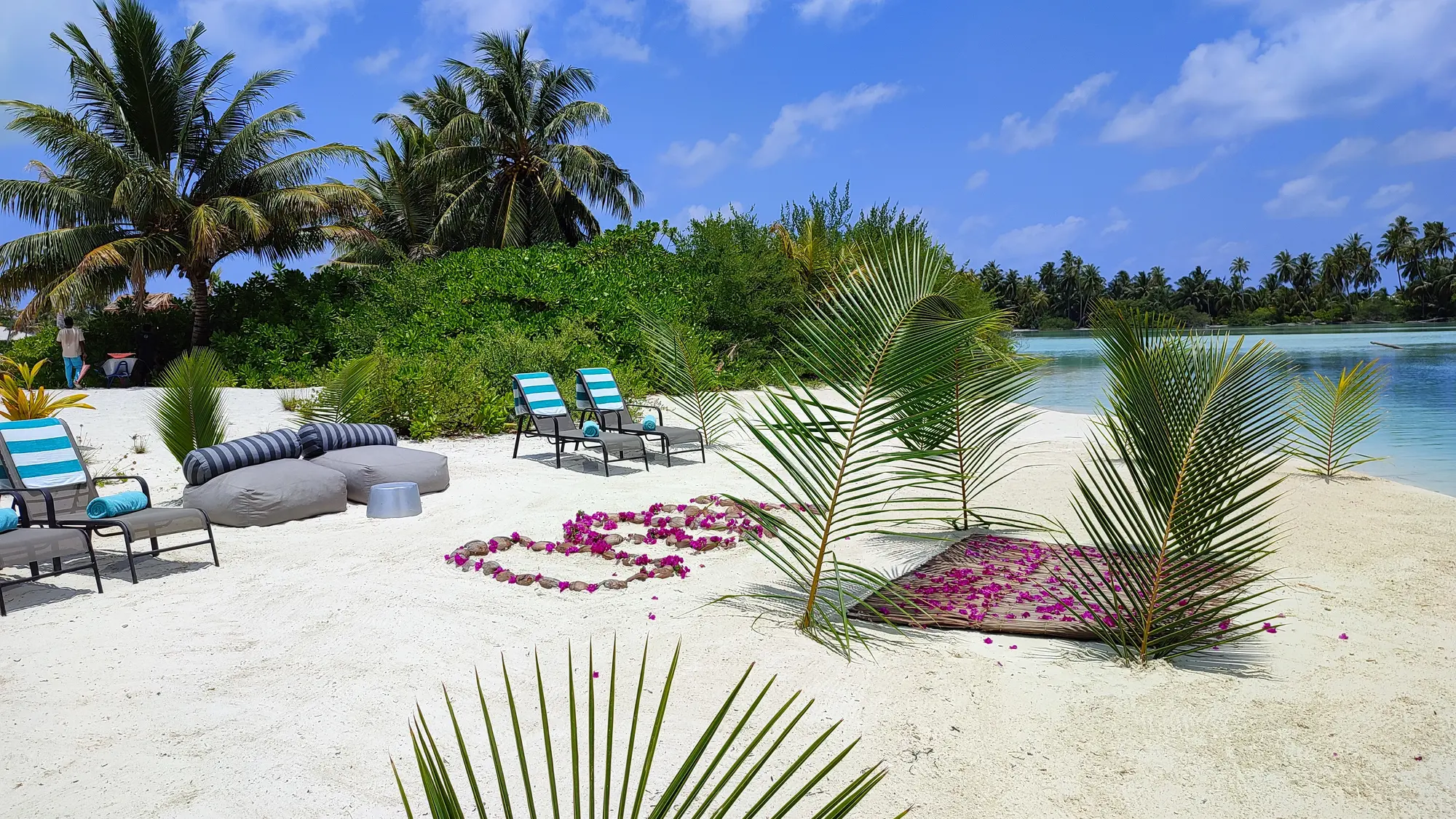 Rahaa Resort, General view